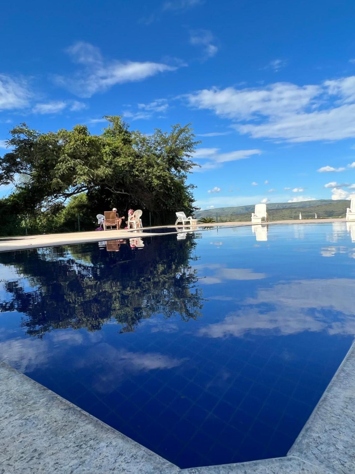 Escarpas do lago vista privilegiada Capitólio Exterior foto